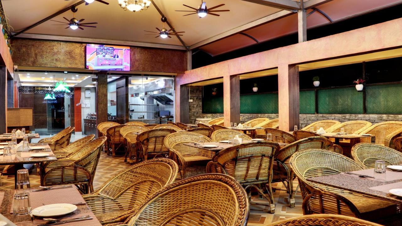 Bharalu Residency Hotel Guwahati Ngoại thất bức ảnh